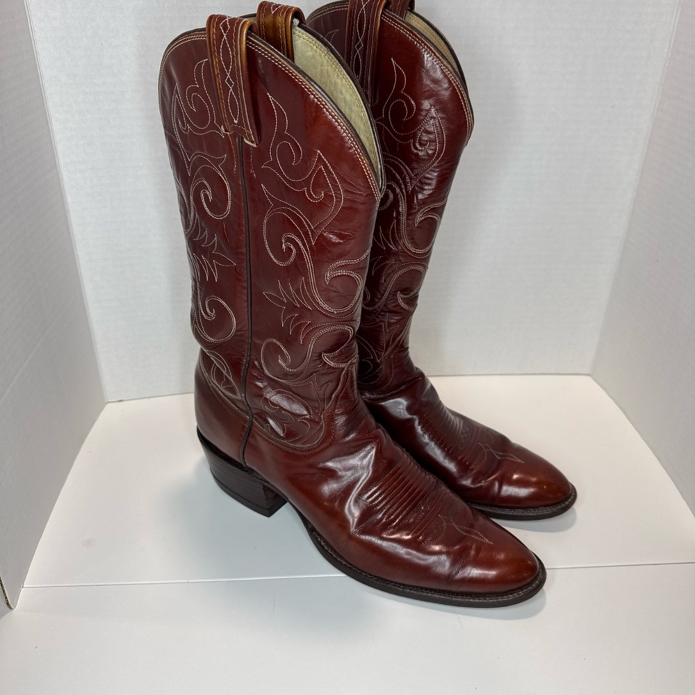 Vintage Tony Lama “El Rey Collection” Men's Brown Leather Cowboy Boots